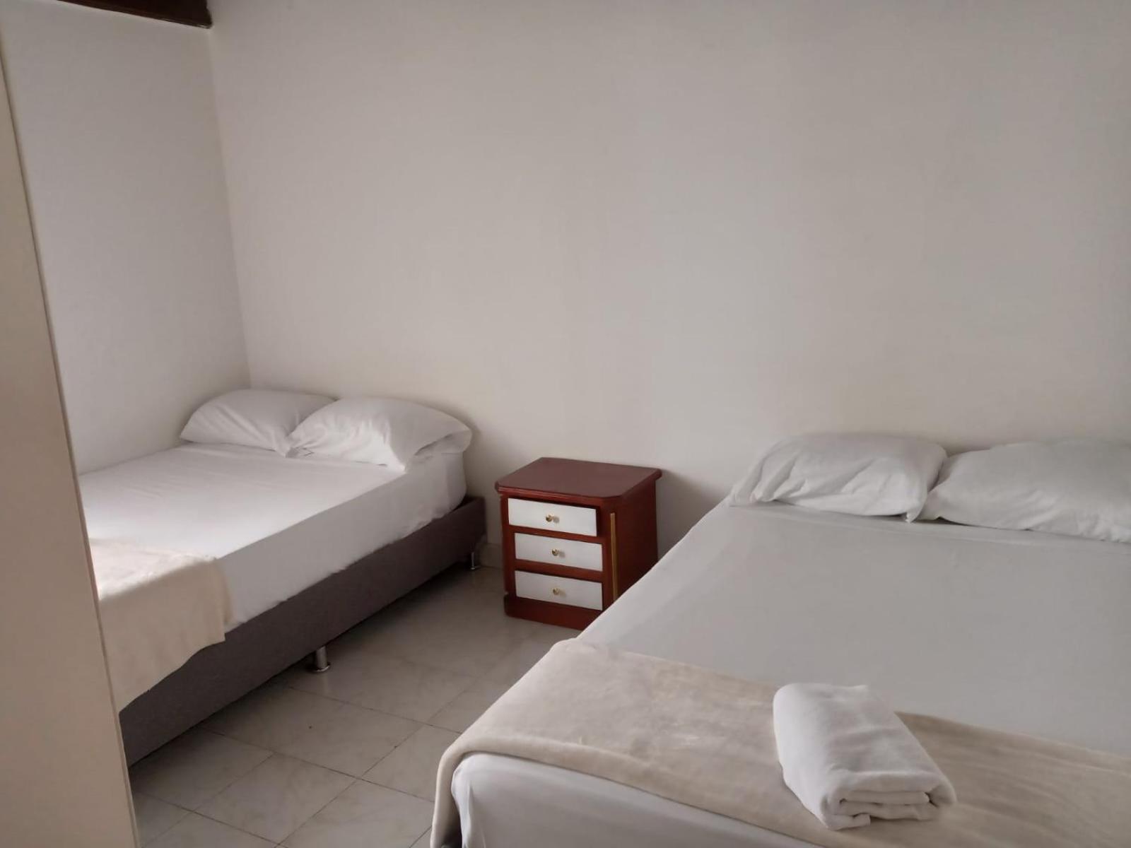 Road Living Home Medellín Esterno foto